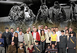 Tvůrci nejlepšího našeho filmu o čs. letcích v RAF se setkali téměř po půl století