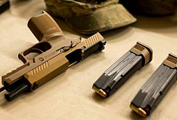 Nové pistole pro americkou armádu se zalíbily i námořnictvu a námořní pěchotě, SIG Sauer na tom vydělá balík