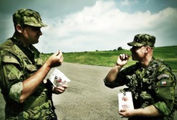 Co vojáci nejraději žvýkají?