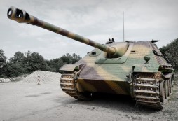 Jagdpanther - obávaný německý těžký stíhač tanků, který do bojů 2. světové války zasáhl příliš pozdě