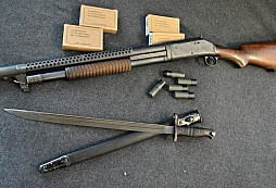 Winchester M97 neboli zametač zákopů