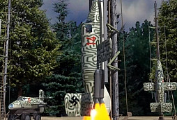 Bachem Ba 349 Natter - nacistická raketová kamikaze s vertikálním startem a žádným přistáním