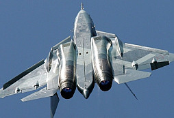 První let druhého sériového kusu ruského víceúčelového bojového letounu Suchoj Su-57