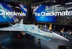 Nový ruský bojový letoun páté generace Suchoj Checkmate hodlá zaujmout na Dubai Airshow