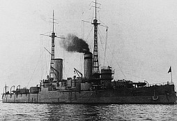 1919: Britsko-sovětská námořní válka na Baltu. Miny, torpéda, pobřežní děla a remíza na body