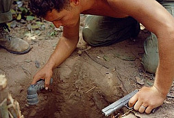 Tunelové krysy ve válce ve Vietnamu –⁠ tahle děsivá práce opravdu nebyla pro každého