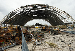 Debakl na Antonovově letišti u Hostomelu aneb ruský Market Garden, který také nevyšel 