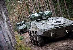 Litva obdrží druhou dodávku kolových bojových vozidel pěchoty Vilkas 8x8