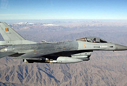 Ukrajina dostane letouny F-16