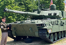 Nový americký lehký tank M10 Booker