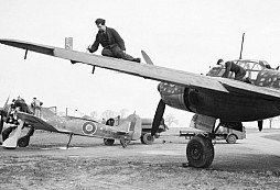 Rafwaffe – britská letka, která testovala kořistní letouny