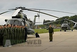 Devět našich vrtulníků Mi-17 hromadně ve vzduchu