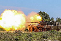 Brazilská armáda pořizuje italská obrněná vozidla Centauro II 8x8