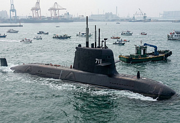 Taiwan poslal pod hladinu svou první domácí ponorku. Hai Kun vstupuje do nejostřeji sledované fáze testů
