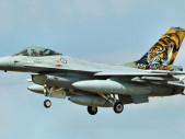 Tragédie ve vzduchu: Ukrajinský pilot F-16 zahynul při misi. Známe jeho jméno i věk