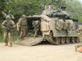 Ruské BMP-3 proti americkému Bradley: Výsledky testu šokovaly i odborníky