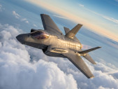 Švýcarsko couvá u F-35: Místo 36 stíhaček teď míří na zhruba 30. Otázka zní proč