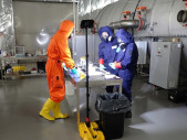 Skandál, který bere dech: Čínská armáda se dostala do českých jaderných laboratoří
