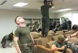 Harlem Shake v army provedení