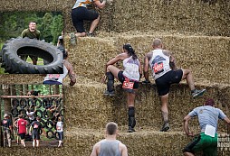 Extrémní překážkový běh  ARMY RUN ukáže, jak se cvičí vojáci NATO