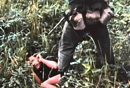 US Marines vs Vietcong - 13 minut dlouhé video z přepadu