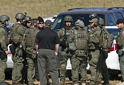 FBI - Hostage Rescue Team - "Servare Vitas"