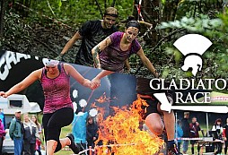 Běžte GLADIATOR RACE a podpořte veterány. Přitom se slevou na startovném a dárkem.