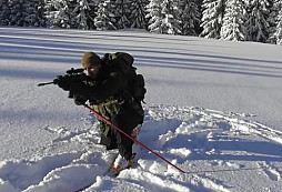 Střelecké polohy v zimním terénu (skialp)