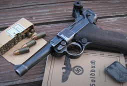 Luger P.08 Parabellum - legendární zbraň 20. století