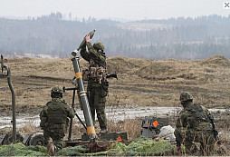 Ostré střelby 71. mechanizovaného praporu ze 120mm minometů PRAM