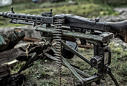 Hitlerova pila MG 42