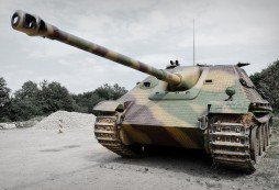 Jagdpanther - obávaný německý těžký stíhač tanků, který do bojů 2. světové války zasáhl příliš pozdě