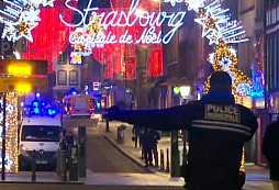 Dva muži znemožnili útočníkovi ve Štrasburku vstup do klubu a zachránili tím mnoho životů