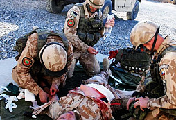 Combat Life Saver aneb záchrana vojákova života pod palbou