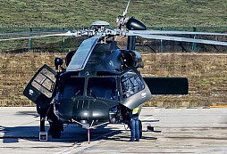 Čínské námořnictvo testuje novou napodobeninu americké legendy Black Hawk