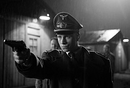 Tip na film: Der Hauptmann - neuvěřitelný příběh falešného německého důstojníka Williho Herolda