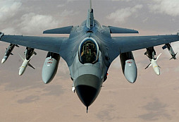 Výroba letounů F-16 pro Slovensko