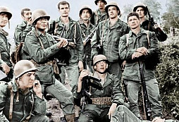 Tucet špinavců - Legendární válečný film, ve kterém se sešla spousta veteránů ze skutečné války