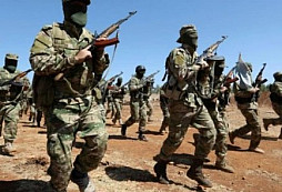 Příslušníci syrské armády zajali 17 teroristů - s jejich transportem se velmi netrápili