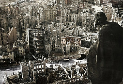Očitý svědek bombardování Drážďan v roce 1945: Byl to válečný zločin