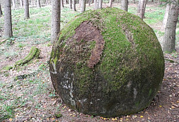 Jak jsme nalezli unikátní německé druhoválečné kulometné hnízdo Kugelstand