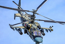 První let ruského bitevního vrtulníku Ka-52M