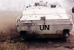 Čeští vojáci pod praporem OSN