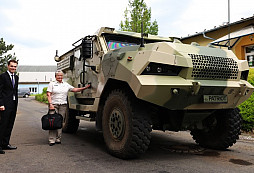 Byla podepsána smlouva o spolupráci mezi společností EXCALIBUR ARMY a Univerzitou obrany