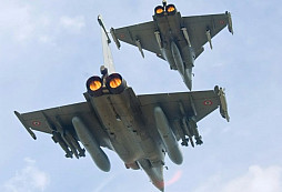 Stíhací letoun Rafale dalece převyšuje ruský Su-35 v elektronickém boji