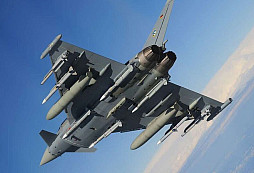 Německé letectvo testuje nové letecké protiletadlové řízené střely Meteor na svých Typhoonech