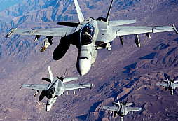 Americké nálety ničí Tálibánem ukořistěné vybavení