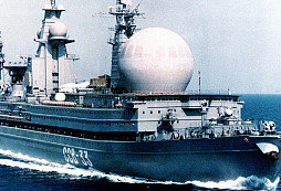 Třída obrovských sovětských bitevních křižníků Kirov dala vzniknout unikátní špionážní lodi – bylo to ale fiasko
