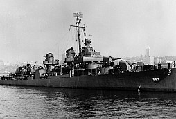 Vrak statečného torpédoborce USS Johnston byl nalezen v rekordní hloubce 6 455 metrů