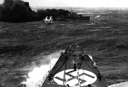 Obdivuhodná poslední bitva torpédoborce Glowworm - německý kapitán navrhl poraženého protivníka na vyznamenání 
